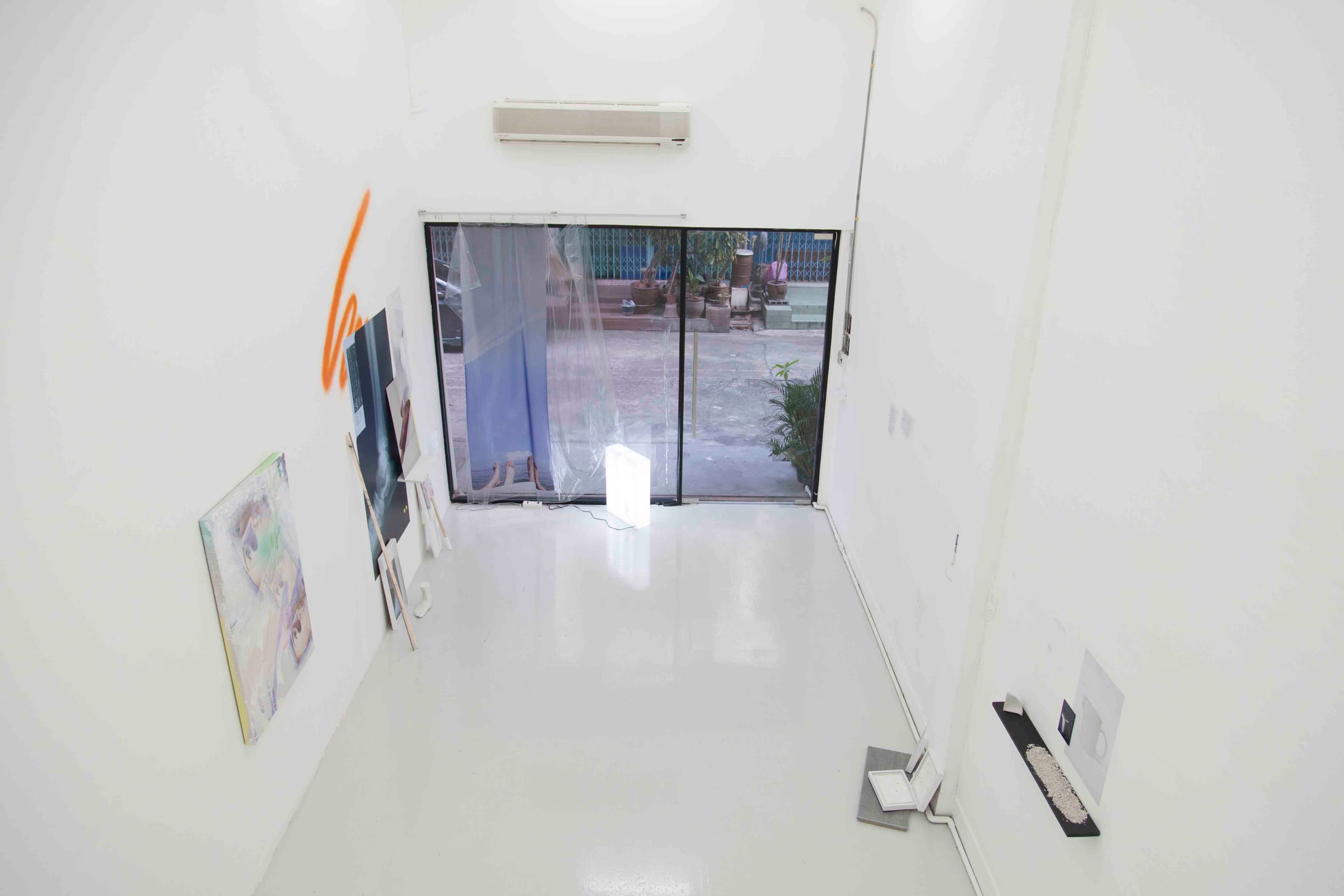 Contemplations Reverse install view 03